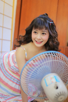明星专题：莉莉娅·斯卡拉
