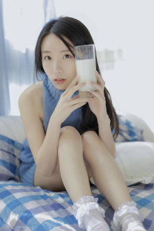 情满雪阳花